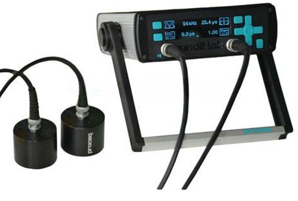 Ultrasonic Pulse Velocity Tester